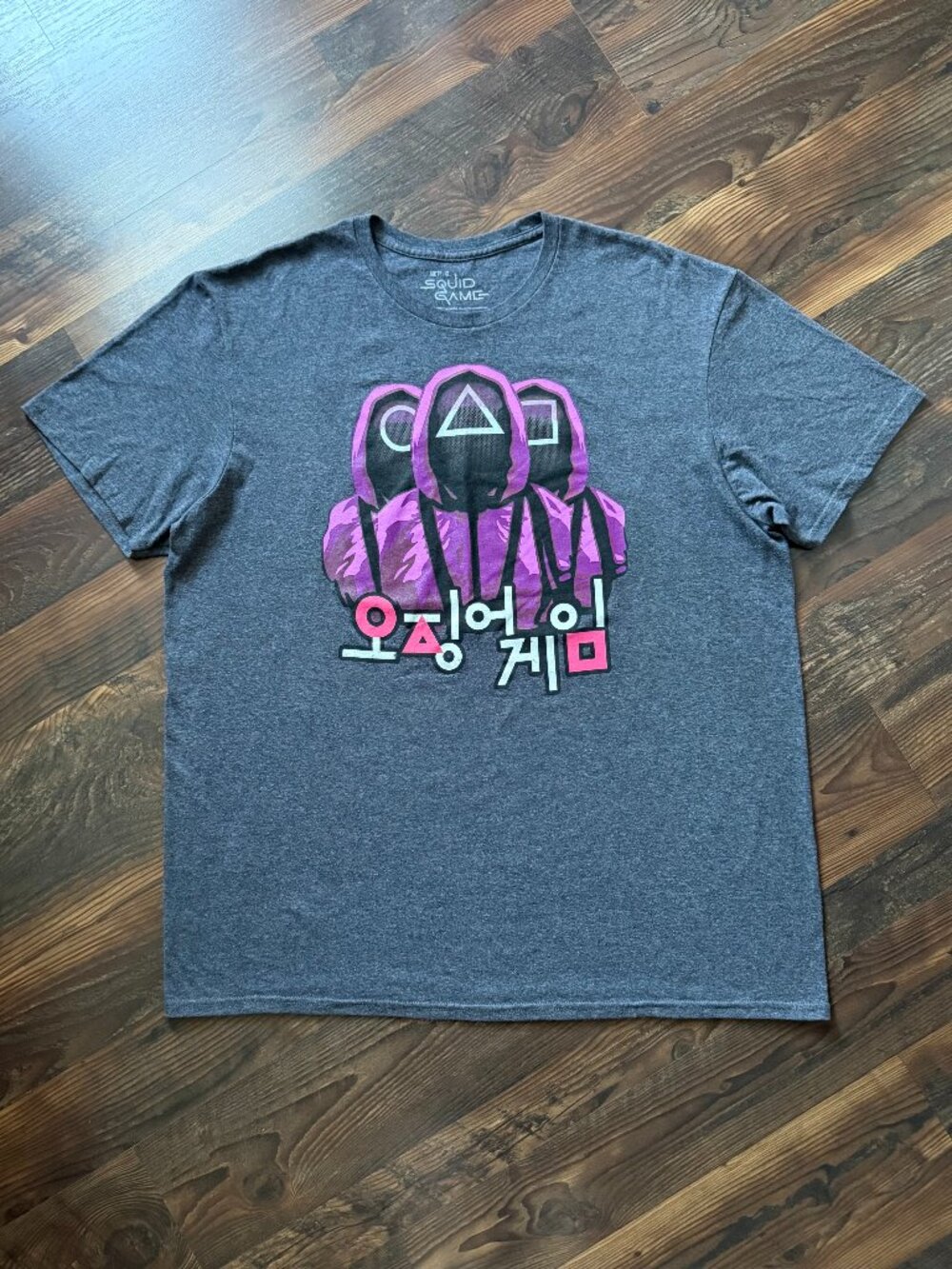 Squid Games -Netflix Officially Licensed -Masked Guards & Logo T-Shirt - Size XL